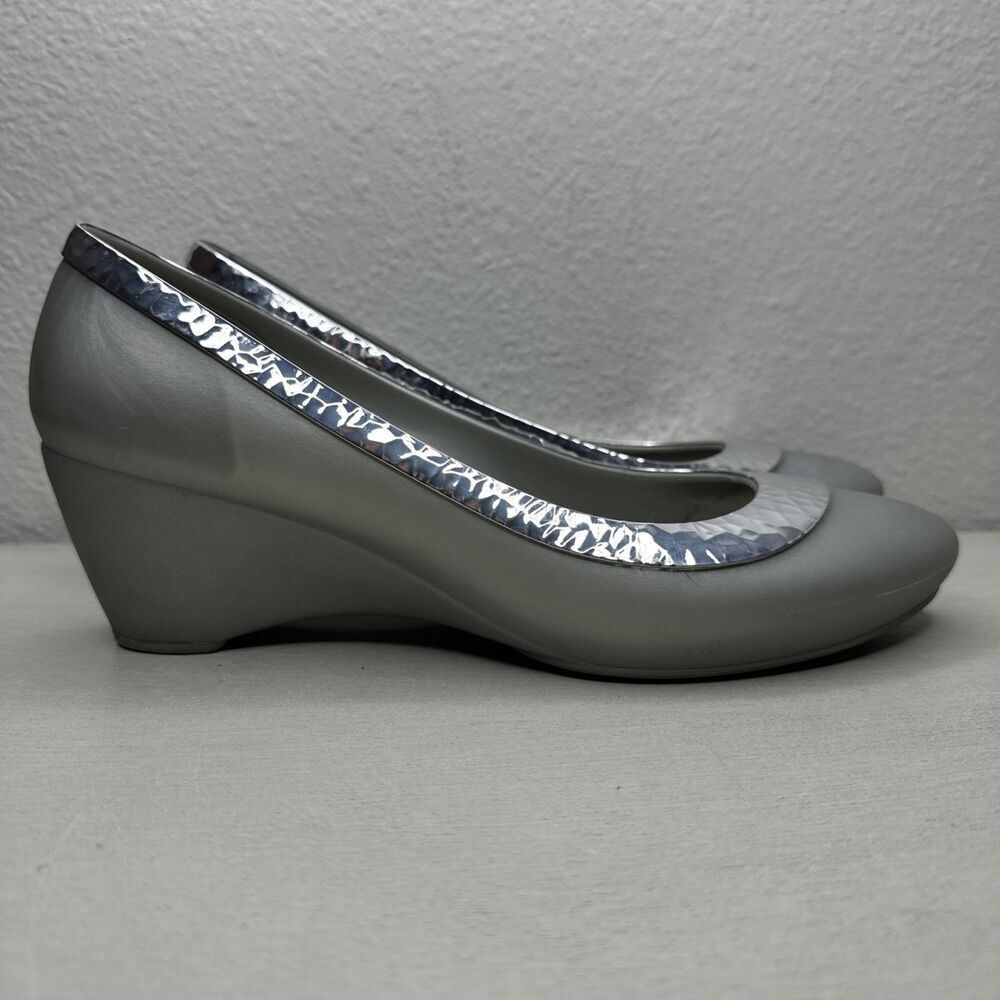 CROCS LINA Wedge Slip On Gray Silver Hammered Trim Shoes